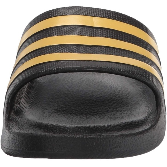 adidas Women's Adilette Aqua Sandal Size 6 - Picture 2 of 10